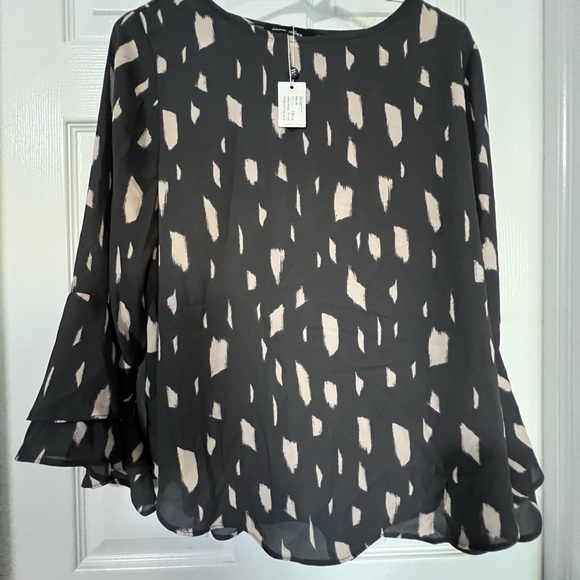 Women’s Laure Helena blown. - Picture 5 of 7